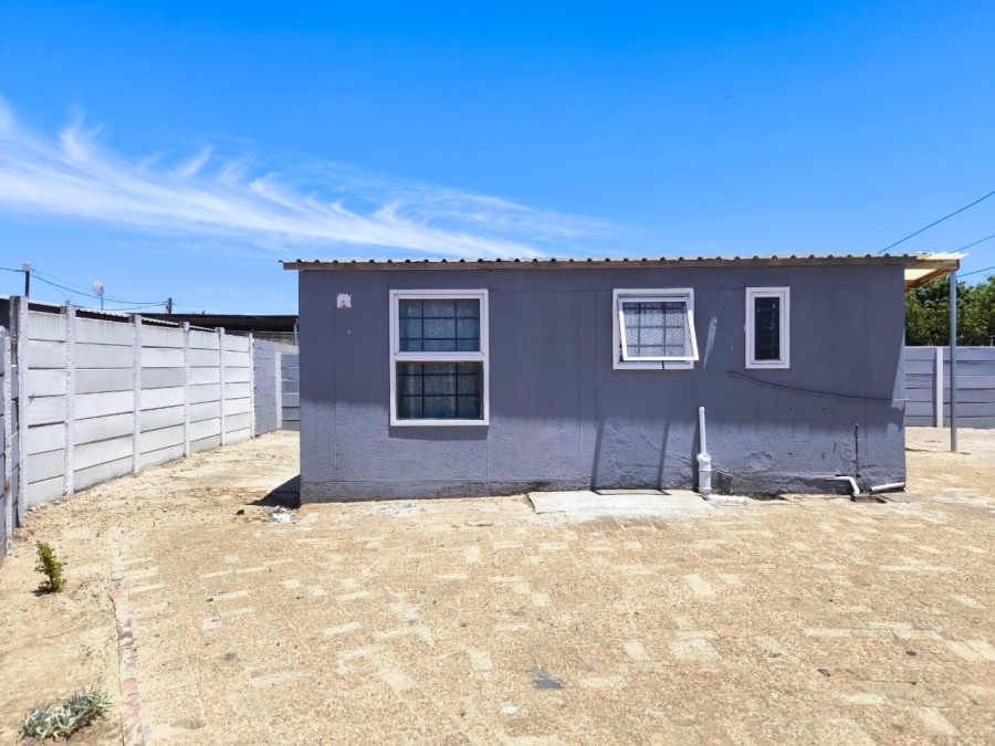 2 Bedroom Property for Sale in Chatsworth Western Cape